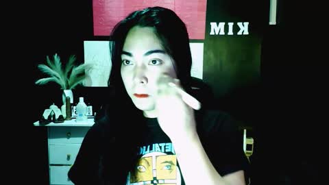 xxslutty kim online show from November 2025 08:48:02 AM