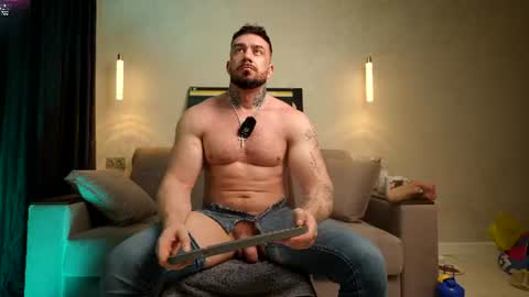     online show from July 2026 01:53:01 PM