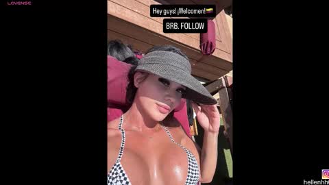 Miluu bronwx online show from December 2025 05:41:01 PM