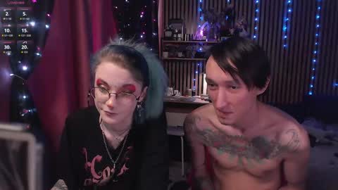 Snapshot of xxx_rays chatting on May 2026 07:02:02 AM Ray and Andy online show from May 2026 07:02:02 AM