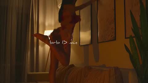 Snapshot of xxx_sunset chatting on November 2025 09:41:02 AM Molly online show from November 2025 09:41:02 AM