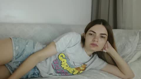 Snapshot of xxxariell_sky_1 chatting on February 2025 08:13:02 PM See you on October going to miss you guys incredibly. Subscribe to my Onlyfans Channel to follow the news online show from February 2025 08:13:02 PM