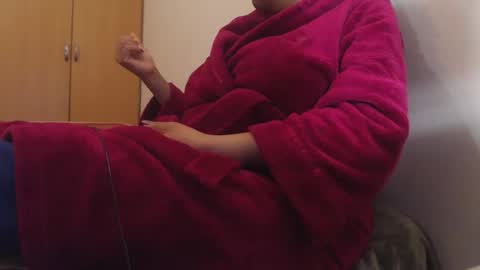 Ayanda online show from May 2026 06:46:01 PM