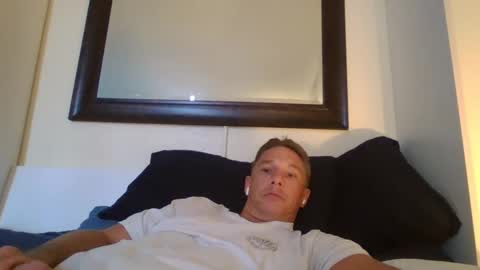 Snapshot of xxxelentdick chatting on January 2025 10:56:01 PM deeeeznutz online show from January 2025 10:56:01 PM