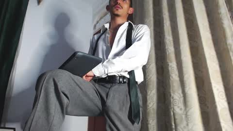 Snapshot of xxxhome_alonexxx chatting on December 2024 11:07:02 PM Kev online show from December 2024 11:07:02 PM