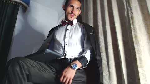 Snapshot of xxxhome_alonexxx chatting on December 2024 08:03:02 PM Kev online show from December 2024 08:03:02 PM