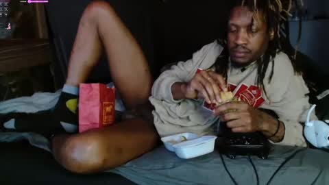 Snapshot of xxxjrstrokesxxx chatting on March 2025 04:17:02 AM xxxjrstrokesxxx online show from March 2025 04:17:02 AM