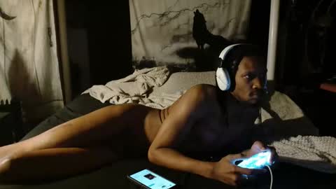 xxxjrstrokesxxx online show from December 2025 12:54:01 PM