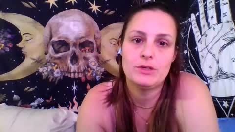 Misti online show from November 2025 08:32:01 PM