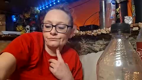 XXXQueenMandyDickenz online show from February 2026 09:08:01 AM