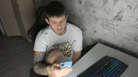 Snapshot of xxxrussel chatting on September 2025 07:48:01 PM xxxrussel online show from September 2025 07:48:01 PM
