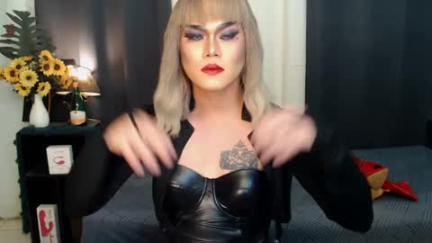 QueenMarina online show from December 2024 11:09:02 PM