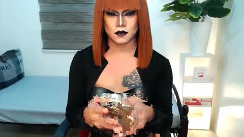 Snapshot of xyournightmarequeenx chatting on February 2026 02:36:01 PM QueenMarina online show from February 2026 02:36:01 PM