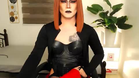 Snapshot of xyournightmarequeenx chatting on March 2026 11:19:02 PM QueenMarina online show from March 2026 11:19:02 PM