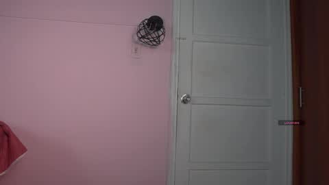 Snapshot of yahaira_26 chatting on February 2025 11:03:02 PM petronila online show from February 2025 11:03:02 PM