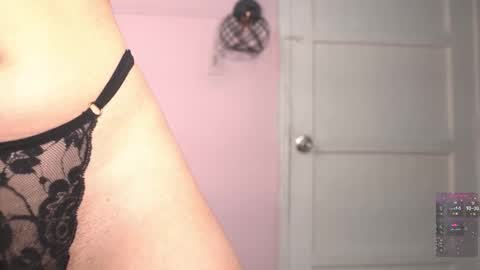 Snapshot of yahaira_26 chatting on October 2025 12:20:02 AM petronila online show from October 2025 12:20:02 AM