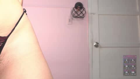 Snapshot of yahaira_26 chatting on November 2025 02:10:01 AM petronila online show from November 2025 02:10:01 AM