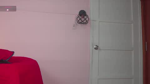 Snapshot of yahaira_26 chatting on December 2025 12:49:02 AM petronila online show from December 2025 12:49:02 AM