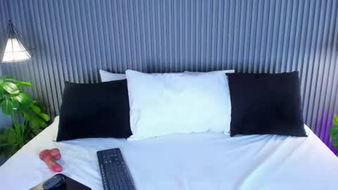 Yalezka online show from May 2026 05:34:02 AM