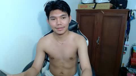 Snapshot of yamati21 chatting on January 2026 04:11:02 PM Eian online show from January 2026 04:11:02 PM