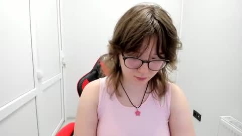 Sofia online show from June 2026 10:15:01 AM