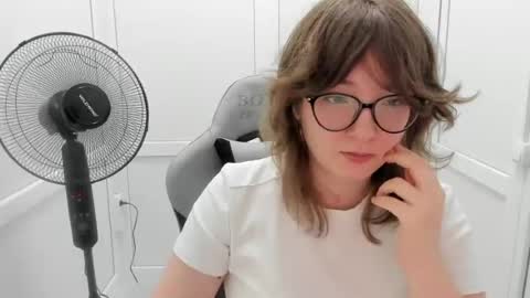 Sofia online show from August 2026 01:36:01 PM