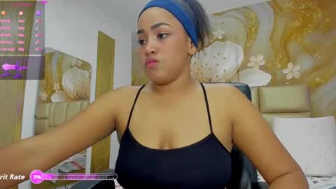 Naomi online show from November 2025 07:18:02 PM