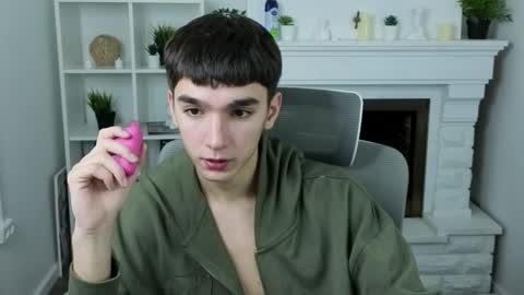 Snapshot of yamitwink chatting on November 2025 08:41:01 PM yamitwink online show from November 2025 08:41:01 PM