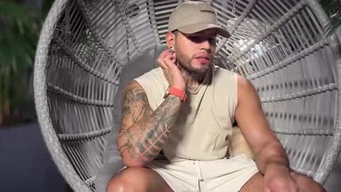 Snapshot of yamp_bigcock chatting on September 2025 02:17:01 AM yamp sambrano online show from September 2025 02:17:01 AM