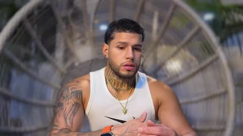 Snapshot of yamp_bigcock chatting on October 2025 01:36:02 AM yamp sambrano online show from October 2025 01:36:02 AM