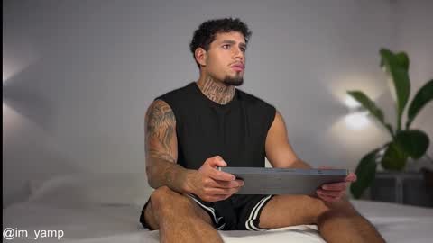 Snapshot of yamp_bigcock chatting on February 2026 01:24:02 AM yamp sambrano online show from February 2026 01:24:02 AM