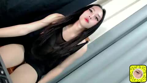 yams_kitty69 online show from October 2025 09:50:02 AM