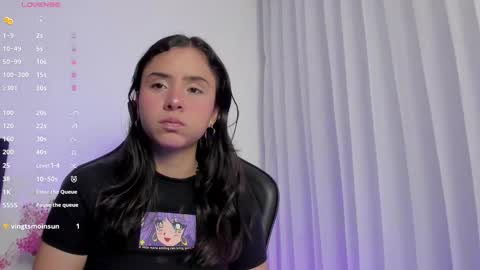 yan_nyan online show from November 2025 11:03:01 PM