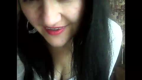 Snapshot of yanafiesta chatting on October 2025 09:28:01 AM yanafiesta online show from October 2025 09:28:01 AM