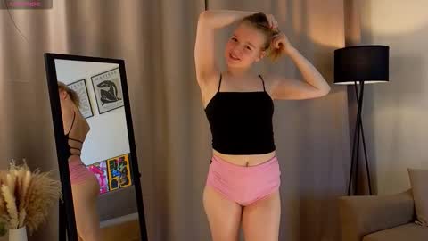 Kate online show from November 2025 02:16:01 PM