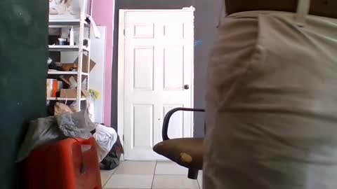 yankoloco92 online show from April 2026 08:13:02 PM