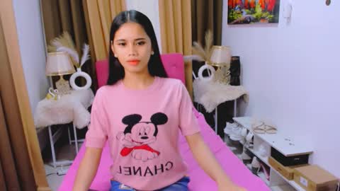 Yanna online show from October 2025 09:05:02 AM