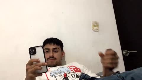 Snapshot of yanose117 chatting on September 2025 01:33:01 AM Jony online show from September 2025 01:33:01 AM