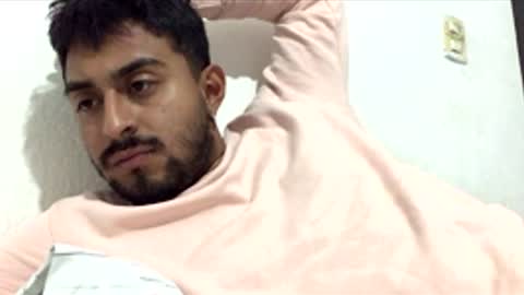 Snapshot of yanose117 chatting on November 2025 04:37:02 AM Jony online show from November 2025 04:37:02 AM