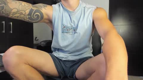 yanpaul83 online show from September 2025 08:47:02 PM