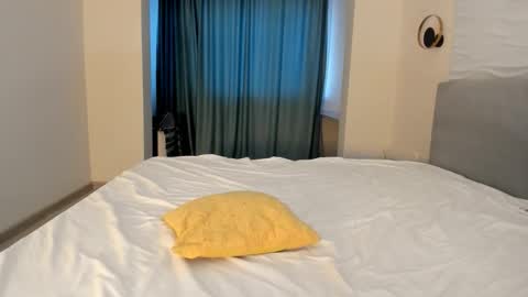 Snapshot of yanyaan chatting on November 2025 05:28:02 AM Yana online show from November 2025 05:28:02 AM