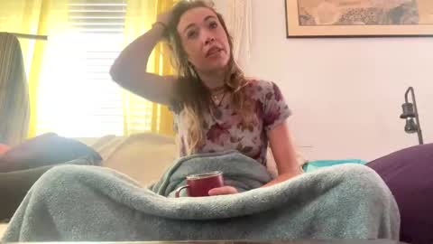 Snapshot of yanyanpixie chatting on November 2025 04:45:02 PM yanyanpixie online show from November 2025 04:45:02 PM