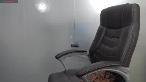 Snapshot of yaraxcox chatting on October 2025 03:29:01 AM Yara online show from October 2025 03:29:01 AM