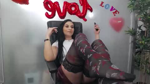 Snapshot of yaraxcox chatting on February 2026 07:51:01 AM Yara online show from February 2026 07:51:01 AM