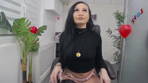 Snapshot of yaraxcox chatting on February 2026 03:46:02 AM Yara online show from February 2026 03:46:02 AM