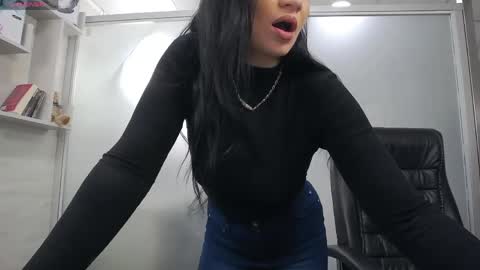 Snapshot of yaraxcox chatting on March 2026 03:21:01 AM Yara online show from March 2026 03:21:01 AM