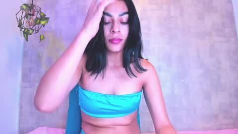 Snapshot of yasiir_0229 chatting on January 2025 07:35:02 AM Yasiir online show from January 2025 07:35:02 AM