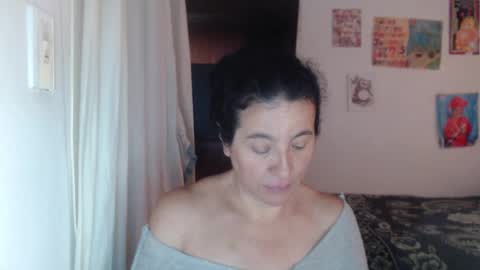 Snapshot of yasmin_love85 chatting on February 2025 04:14:02 PM yasmin_love85 online show from February 2025 04:14:02 PM
