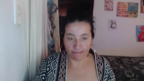 Snapshot of yasmin_love85 chatting on March 2025 01:53:02 PM yasmin_love85 online show from March 2025 01:53:02 PM