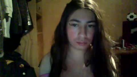 Snapshot of yasmin_paez23 chatting on January 2025 03:53:01 AM Yasmin Paez online show from January 2025 03:53:01 AM